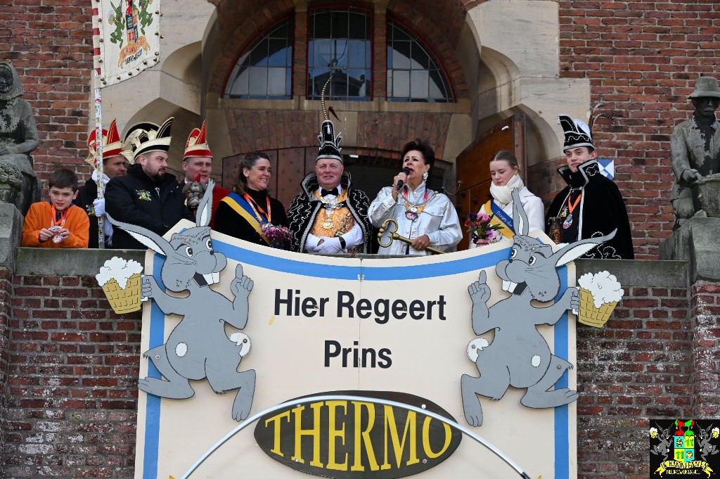 ../Images/Stunt gemeentehuis 2025 006.jpg